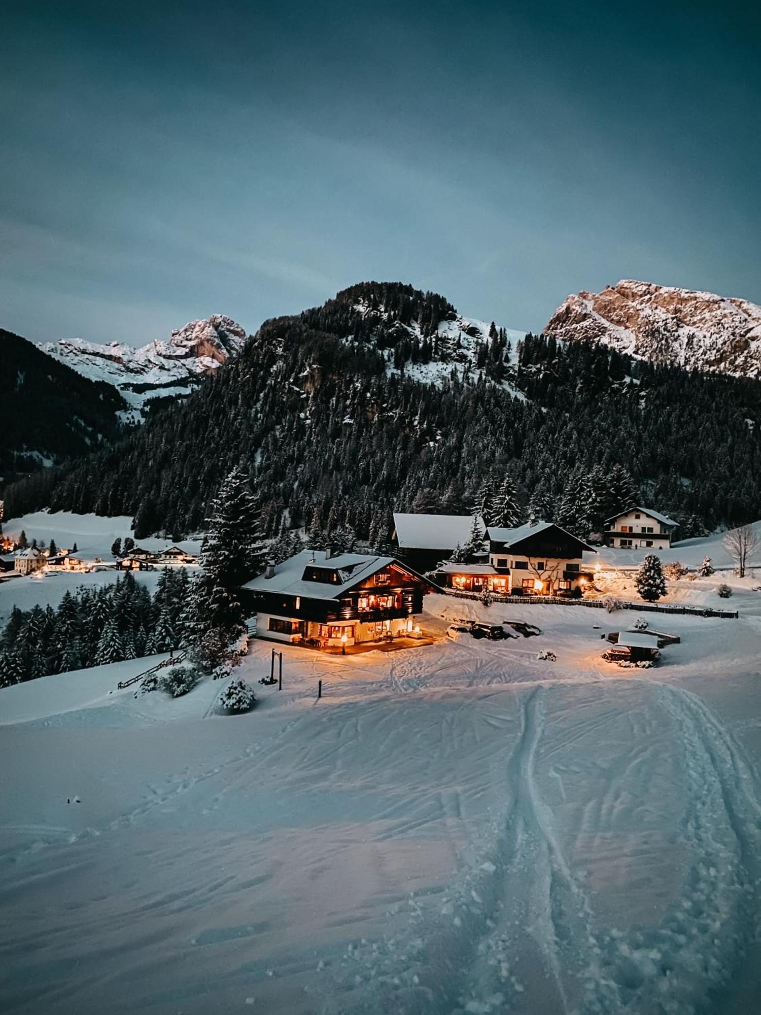 Mountain Chalet Pra Ronch Selva di Val Gardena Exterior photo